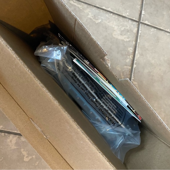 *NEW* Discovery Solar Robot Creation Kit Stem Build 12 Unique Bots Science Fair - Picture 3 of 3